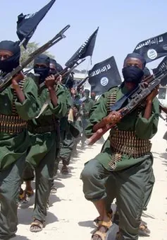Kenya không kích trả đũa tổ chức khủng bố Al Shabab