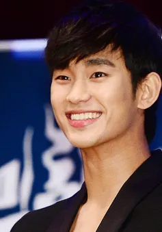 Kim Soo Hyun tái hợp biên kịch “Vì sao đưa anh tới”?