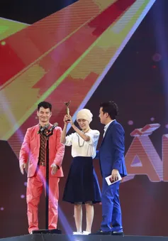 VTV Awards 2015: Xuân Bắc - Trường Giang "làm loạn" sân khấu vì không được đề cử