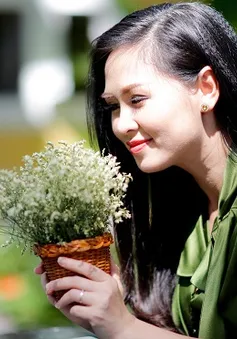 Ngắm BTV Thúy Hằng đẹp giản dị trong cuộc sống thường nhật