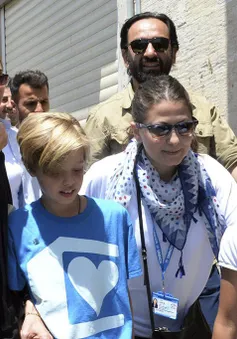 Angelina Jolie và con gái tới Thổ Nhĩ Kỳ thăm dân tị nạn