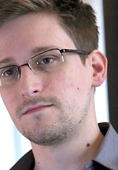 Edward Snowden tiết lộ 'thâm cung bí sử' của tình báo Anh