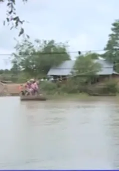 Tây Ninh: Nguy hiểm rình rập từ những bến đò “3 không”