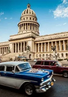 Mỹ mở tuyến đường thủy và đường không tới Cuba