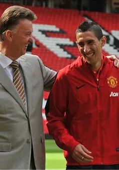 Van Gaal: “Mềm lòng” trước Di Maria, "phũ" với Victor Valdes