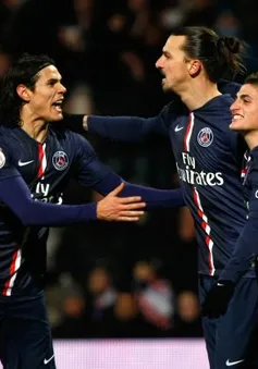 PSG “kìm chân” Lyon nhờ quả penalty gây tranh cãi của Ibra