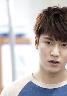 Sau scandal tình ái, Lee Min Ho tiết lộ về dự án mới