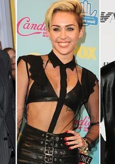 Patrick tức tối vì Miley bí mật nhắn tin với “tình cũ”