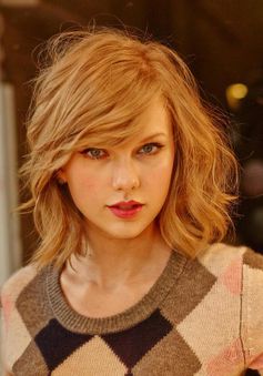 Taylor Swift chăm làm từ thiện nhất Hollywood