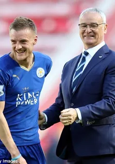 Vardy điên tiết vì thông tin "đâm sau lưng" Ranieri