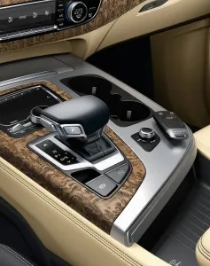 Audi Q7 mới lạ trong gói độ chính hãng