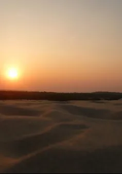 Ngắm chiều tà trên Động Cát Vàng