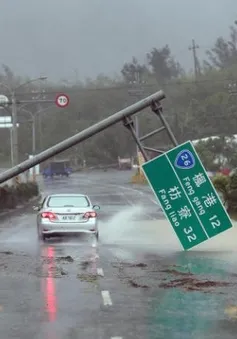 Bão Meranti gây mưa lớn ở tỉnh Phúc Kiến (Trung Quốc)