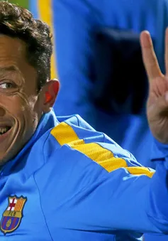 Adriano viết tâm thư đầy xúc động trong ngày chia tay Barcelona