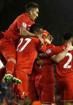 Liverpool 3-0 Man City: Phục thù mãn nhãn, The Kop khiến City lâm nguy