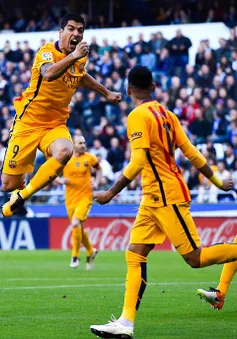 Deportivo 0-8 Barcelona: Người khổng lồ trút cơn thịnh nộ