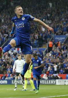 Leicester 3-1 Everton: Vardy bùng nổ trong ngày đăng quang