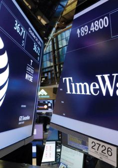 Giới truyền thông Mỹ hối thúc AT&T và Time Warner chia sẻ dữ liệu khách hàng