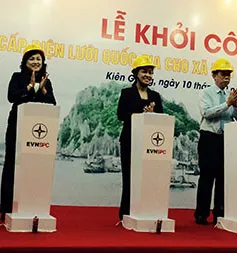 Kiên Giang: Xã đảo Hòn Nghệ chính thức có điện lưới quốc gia