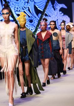 Xem lại chung kết Project Runway Vietnam mùa 3