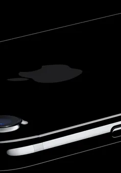 iPhone 7 phiên bản Jet Black chống xước tốt đến đâu?