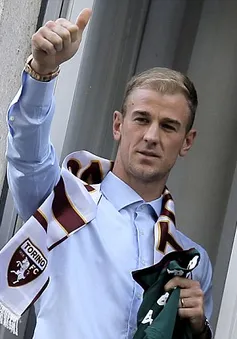 Joe Hart được chào đón nồng nhiệt tại Torino