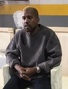 Kanye West lần đầu xuất hiện trước công chúng kể từ khi đổ bệnh