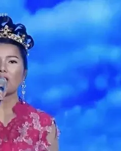 Phép màu sắc đẹp: Nhờ ngoại hình đẹp sau PTTM, cô gái trẻ Quảng Trị tự tin khoe giọng hát