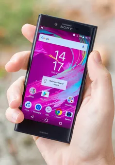 Cận cảnh Sony Xperia X Compact mới ra mắt với giá 500 USD