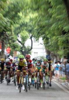 Ảnh: Những khoảnh khắc đẹp chặng 10 Giải xe đạp quốc tế VTV - Cúp Tôn Hoa Sen 2016