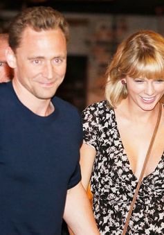 Vừa công khai tình cảm, Tom Hiddleston đã định cầu hôn Taylor Swift?