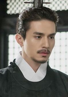 "Thần chết" Lee Dong Wook điển trai hết cỡ trong tạo hình cổ trang