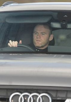 Rooney bị cảnh sát Anh bắt giữ vì lái xe khi say xỉn