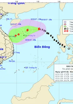 Bão số 13 đổi hướng di chuyển và  tiếp tục mạnh thêm