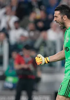 ĐHTB vòng 38 Serie A: Lời từ biệt của Buffon