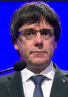 Tây Ban Nha phát lệnh bắt giữ ông Puigdemont trên toàn châu Âu