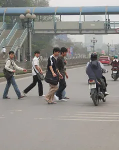Bắt đầu triển khai Tuần lễ an toàn cho người đi bộ