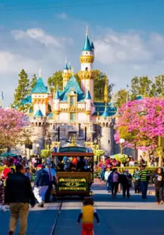 Công viên Disneyland đóng cửa vì dịch bệnh