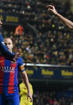 Tức "hộ" Messi, Neymar, Pique chỉ trích Real và Ronaldo thậm tệ
