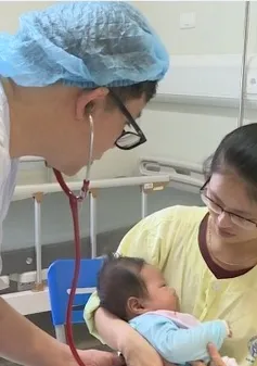 Tiêm vaccine đủ liều, đúng lịch để phòng bệnh ho gà