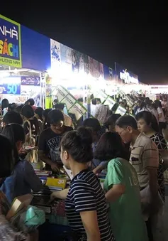 150 gian hàng tham gia hội sách Hải Châu - Đà Nẵng