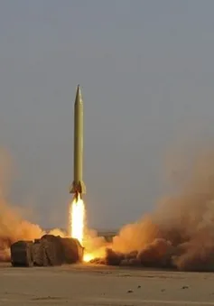 Iran tăng ngân sách phát triển tên lửa