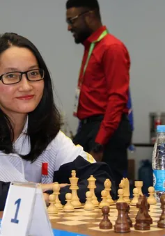 Kim Phụng tiếp tục gây bất ngờ tại giải cờ vua Fide mở rộng - London Classic 2017