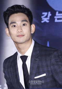 Tài tử Kim Soo Hyun đã lặng lẽ nhập ngũ