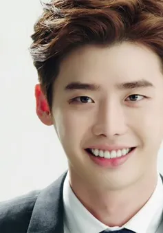 Lee Jong Suk lại bén duyên với phim viễn tưởng?