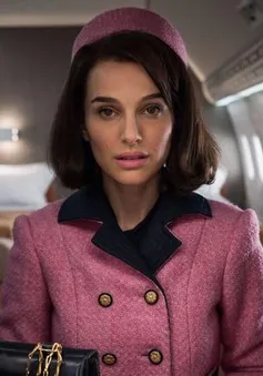 Natalie Portman – Amy Adams: Ai sẽ nhận Quả cầu vàng 2017?