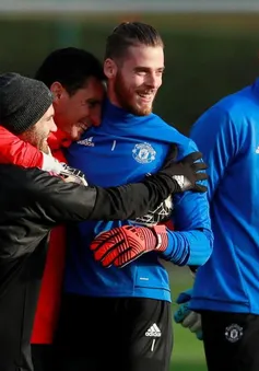 Juan Mata tiết lộ "giới tính thật", De Gea lên tiếng "mắng yêu"