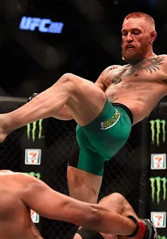 Pacquiao rủ McGregor 'hốt hụi chót'