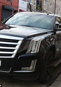 Marcos Rojo chuộng dòng xe cơ bắp Cadillac