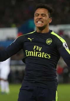 Alexis Sanchez thoát án tù dù trốn thuế